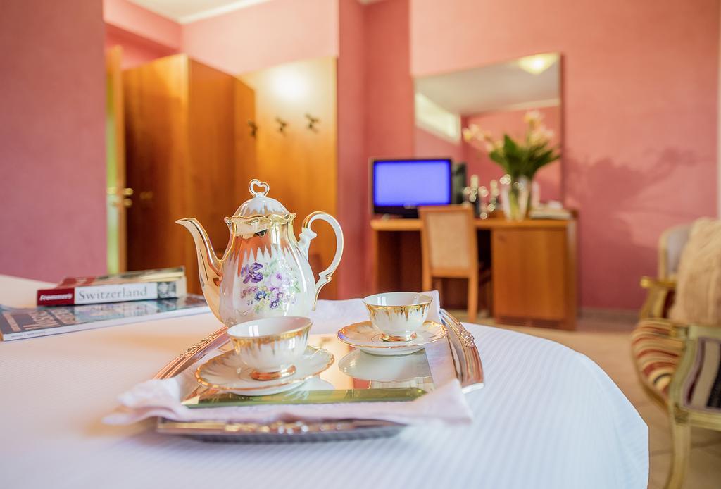 Hotel San Gerolamo 베르쿠라고 외부 사진