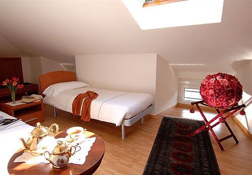 Hotel San Gerolamo 베르쿠라고 외부 사진