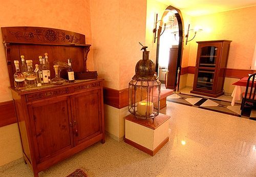 Hotel San Gerolamo 베르쿠라고 외부 사진